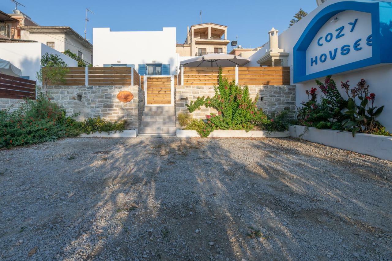 Tanyas Cozy House Villa Kamilári Kültér fotó